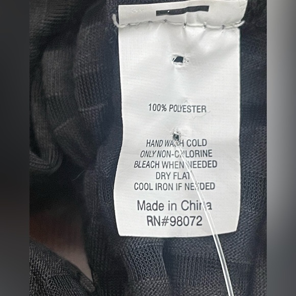 Steve Madden Black Sheer Striped Infinity Scarf Light Weight OS - Picture 7 of 7